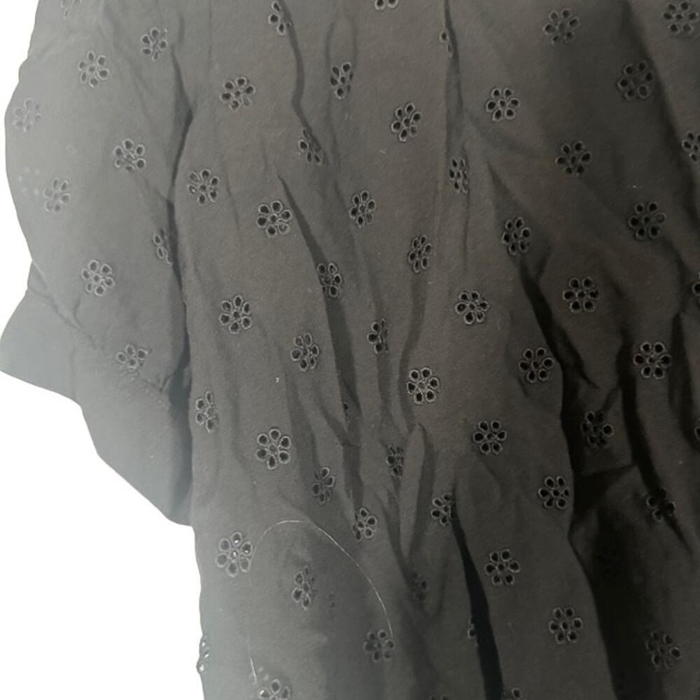 Vince Camuto Black Floral Embroidered Half Button Front Blouse Women Sz L - Picture 9 of 9
